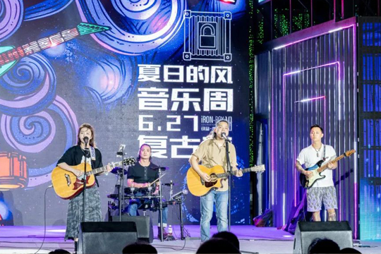 寶安日報(bào)：寶企LED顯示屏閃耀浙江文旅消費(fèi)季！聯(lián)誠發(fā)助力打造沉浸式旅游消費(fèi)氛圍